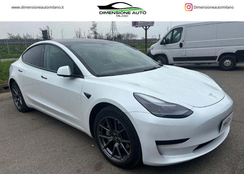 Tesla Model 3 Standard rwd Plus