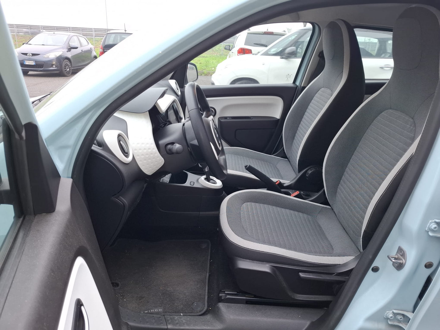 Renault Twingo 2021 full eletcric zen