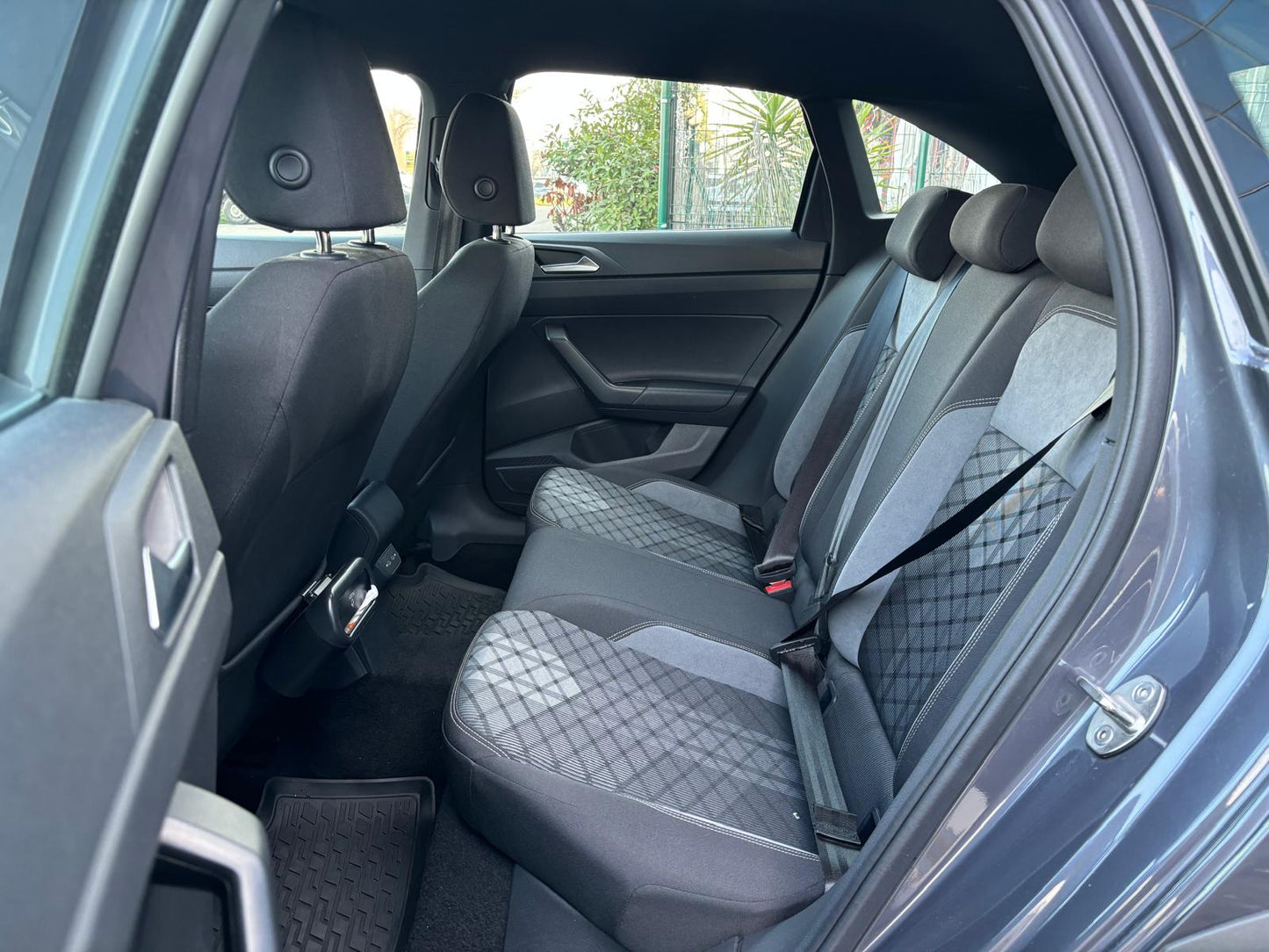 Volkswagen Taigo R-line Dsg