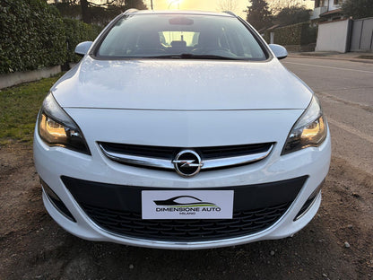 Opel Astra Sport Tourer Cosmo