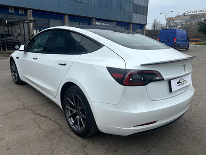 Tesla Model 3 Standard rwd Plus