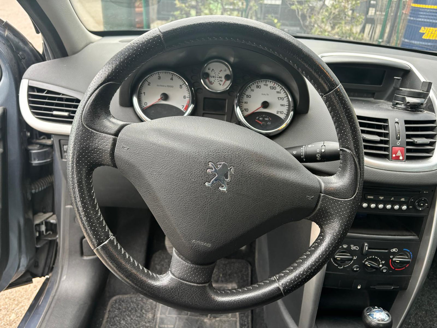 Peugeot 207 3p 1.6 16v XS