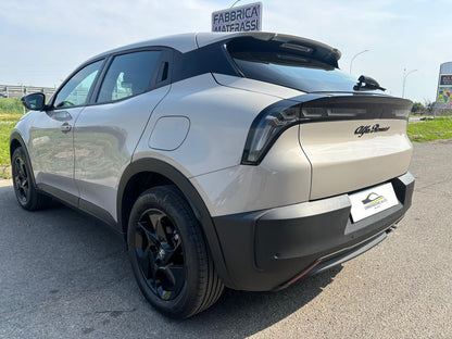 Alfa Romeo Junior 1.2 ibrida 136cv