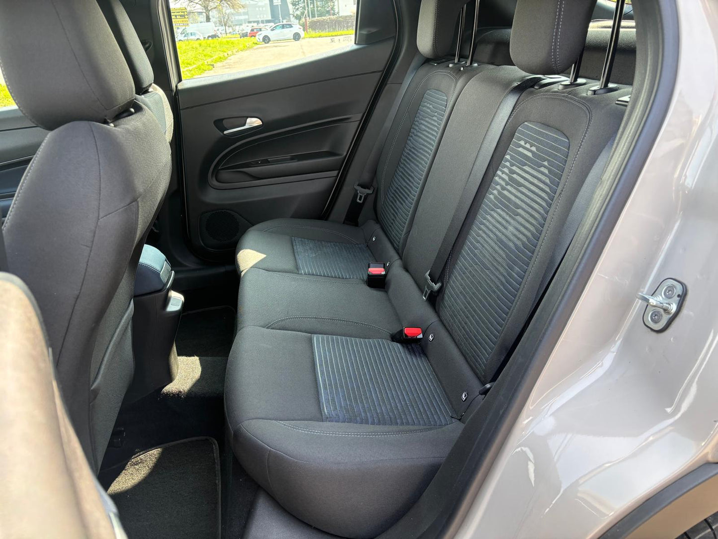 Alfa Romeo Junior 1.2 ibrida 136cv