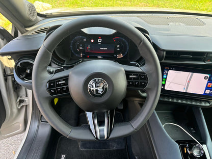 Alfa Romeo Junior 1.2 ibrida 136cv